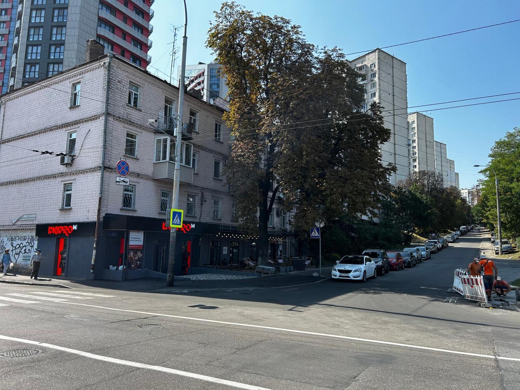 Apartment Near Train Station And Close To City Center Kyiv Exterior foto